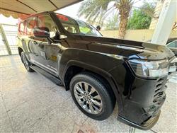 تۆیۆتا لاند کروزەر